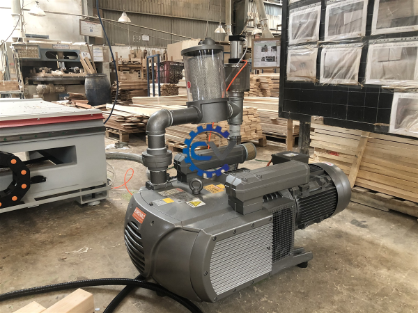 MÁY CNC TRUNG TÂM 3D 5 TRỤC 1 BÀN THAY DAO TỰ ĐỘNG -ATC
